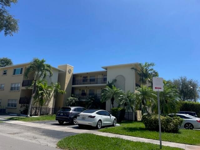 901 NE 3rd Street, Fort Lauderdale, FL 33301