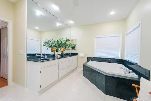 10 Lindura Lane, Hot Springs Village, AR 71909