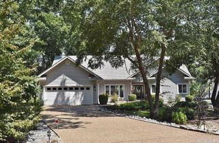 10 Lindura Lane, Hot Springs Village, AR 71909