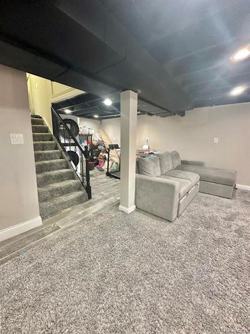 7705 Anthony Street, Dearborn, MI 48126