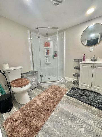 7705 Anthony Street, Dearborn, MI 48126