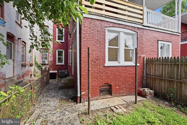 144 E LIBERTY ST, Lancaster, PA 17602