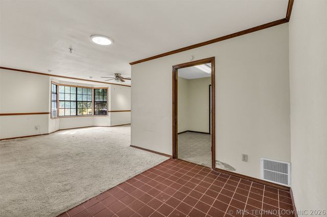 13827 S 283rd East Avenue, Coweta, OK 74429