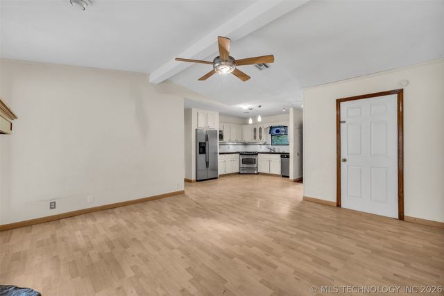 13827 S 283rd East Avenue, Coweta, OK 74429