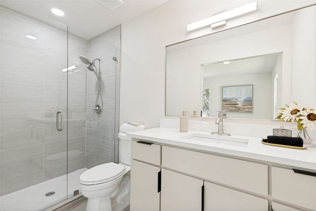 3550 Ridgeoak Way, Farmers Branch, TX 75234
