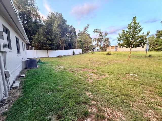 511 N KENTUCKY AVENUE, Deland, FL 32724