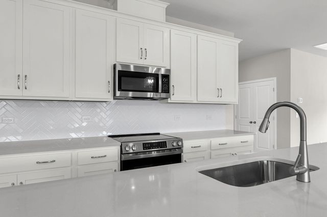 3067 Macaron Court, Ravenel, SC 29470