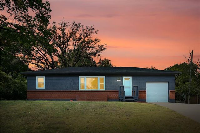 2418 N 84th Street, Kansas City, KS 66109