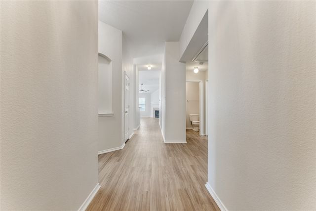 8113 Ruse Springs Lane, Fort Worth, TX 76131