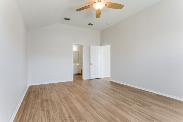 8113 Ruse Springs Lane, Fort Worth, TX 76131