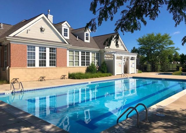 536 Warbler Lane, Yorkville, IL 60560