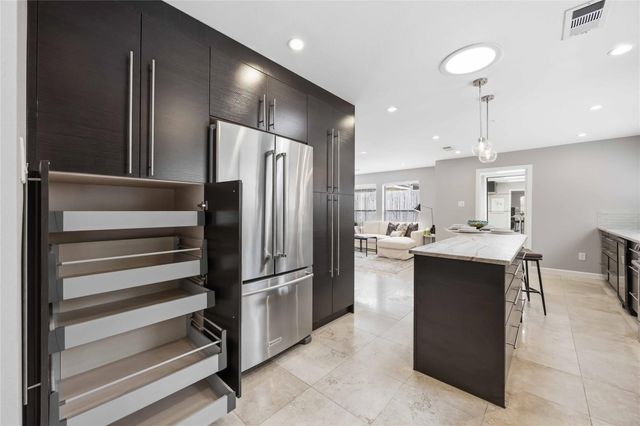 619 Rancho Bauer Drive, Houston, TX 77079