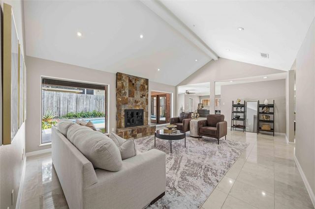 619 Rancho Bauer Drive, Houston, TX 77079