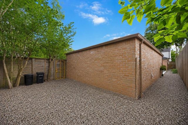 619 Rancho Bauer Drive, Houston, TX 77079