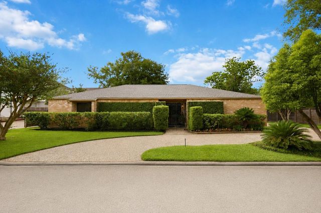 619 Rancho Bauer Drive, Houston, TX 77079