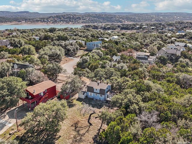 850 Riviera Drive, Canyon Lake, TX 78133