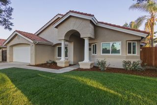 1809 E Serena Avenue, Fresno, CA 93720