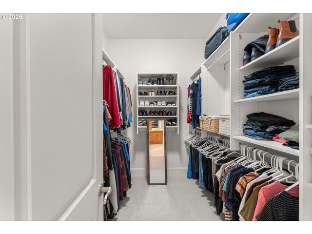 22680 Sw 96th Dr, Tualatin, OR 97062