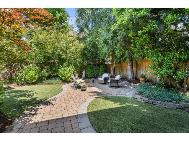 22680 Sw 96th Dr, Tualatin, OR 97062