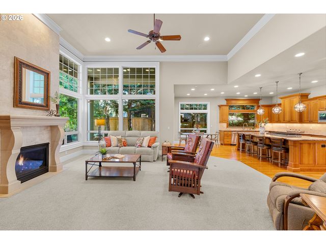 22680 Sw 96th Dr, Tualatin, OR 97062