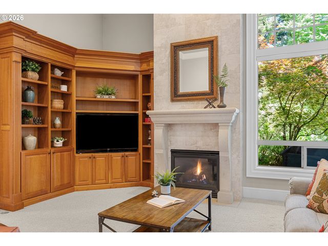 22680 Sw 96th Dr, Tualatin, OR 97062
