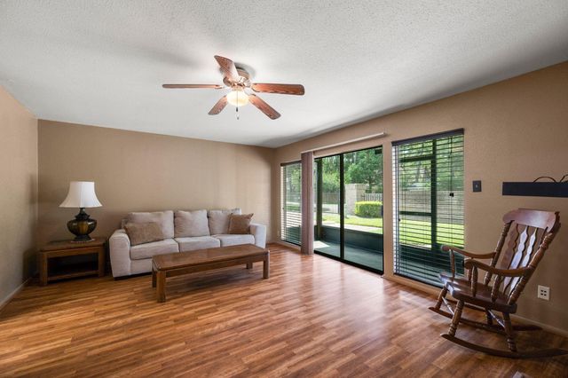 14777 Wunderlich Drive 1701, Houston, TX 77069