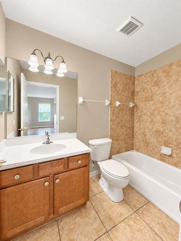 7035 MONTAUK POINT CROSSING, Bradenton, FL 34212