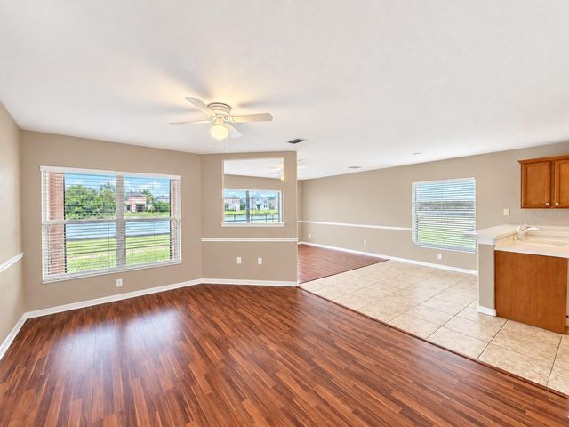 7035 MONTAUK POINT CROSSING, Bradenton, FL 34212