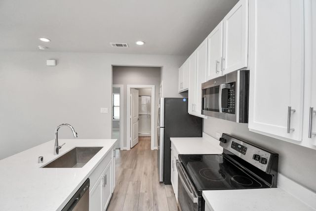 23823 Cumberland Ridge Drive 107, Houston, TX 77447