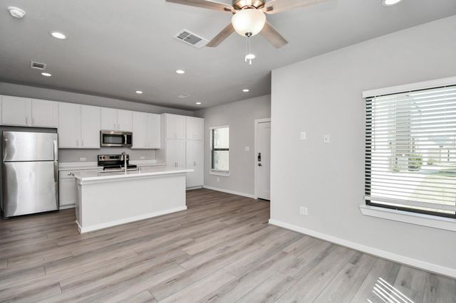 23823 Cumberland Ridge Drive 107, Houston, TX 77447