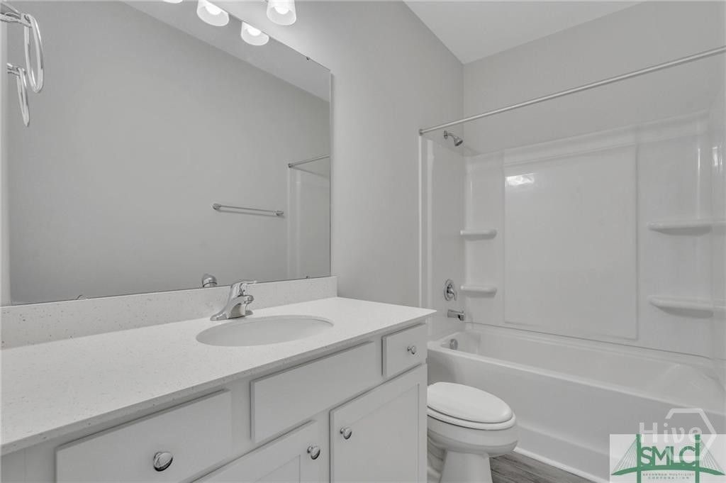 Image 6 of property listing at 113 Annoula Way, Savannah, GA 31419