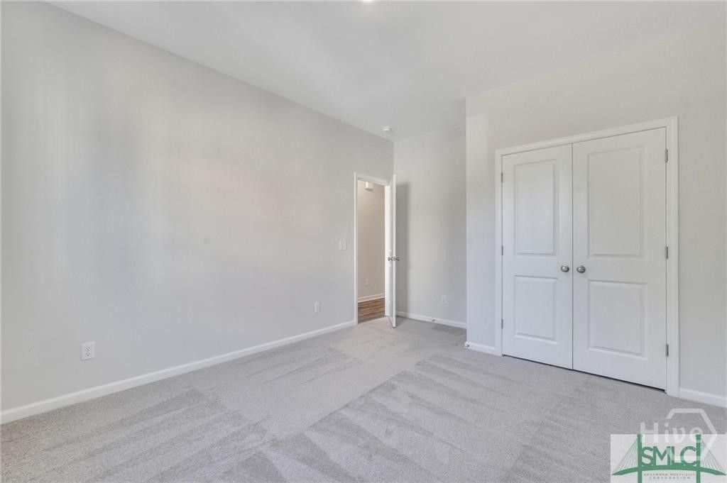 Image 8 of property listing at 113 Annoula Way, Savannah, GA 31419