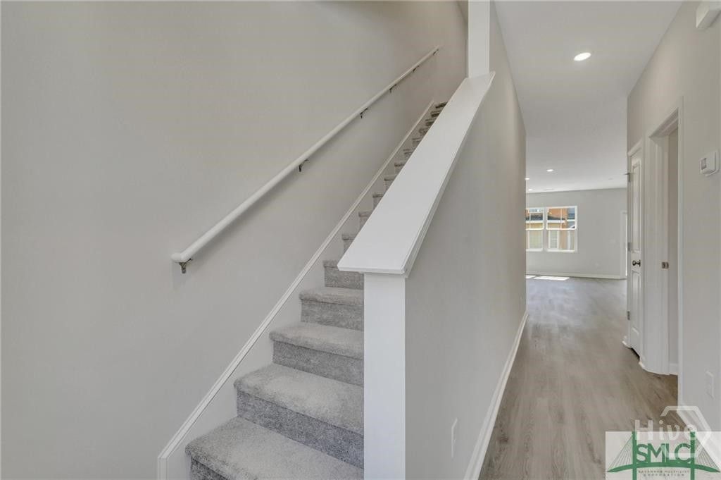Image 9 of property listing at 113 Annoula Way, Savannah, GA 31419