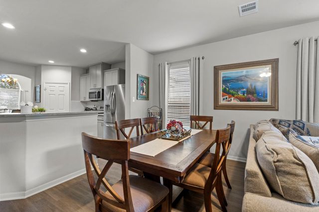 320 Red Maple Lane, Conroe, TX 77304