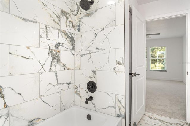 1000 S LOCUST AVENUE, Sanford, FL 32771