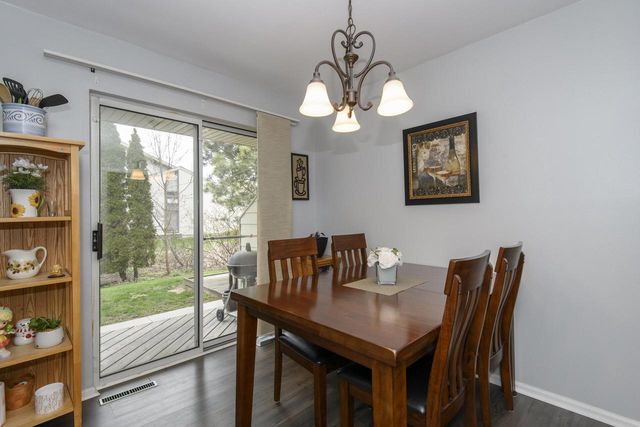 1132 Baldwin COURT, Mequon, WI 53092