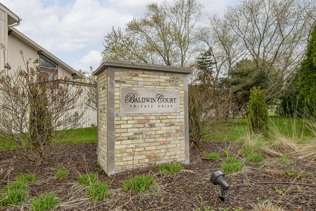 1132 Baldwin COURT, Mequon, WI 53092