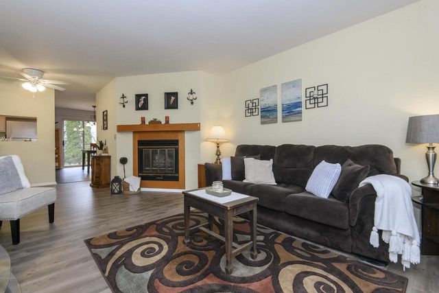 1132 Baldwin COURT, Mequon, WI 53092