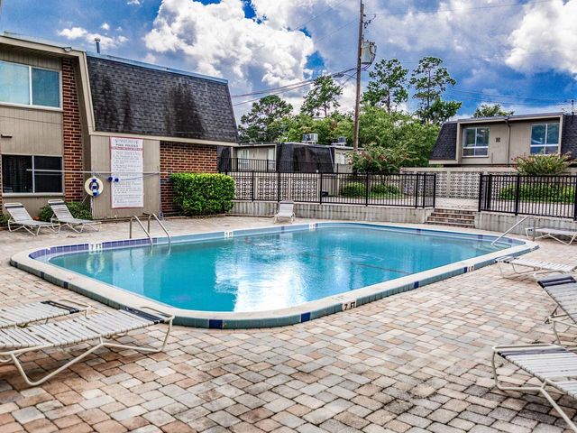 1700 SW 16TH COURT M-21, Gainesville, FL 32608