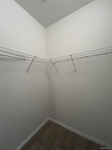 8133 Autumn Woods Trail, Ypsilanti, MI 48198