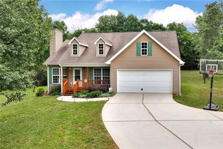 1044 Lothridge Road, Cleveland, GA 30528