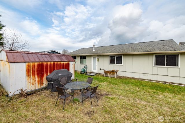 1607 25th Street, Anacortes, WA 98221