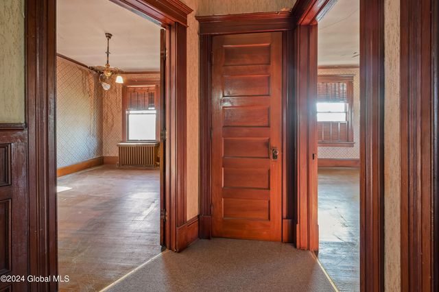 616 E Main Street, Cobleskill Village, NY 12043