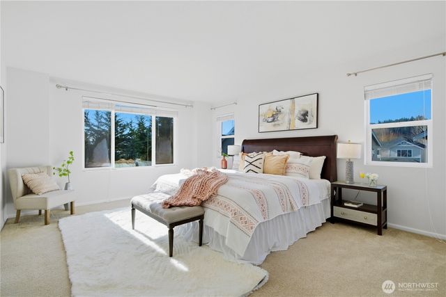 5025 S 215th st, Kent, WA 98032