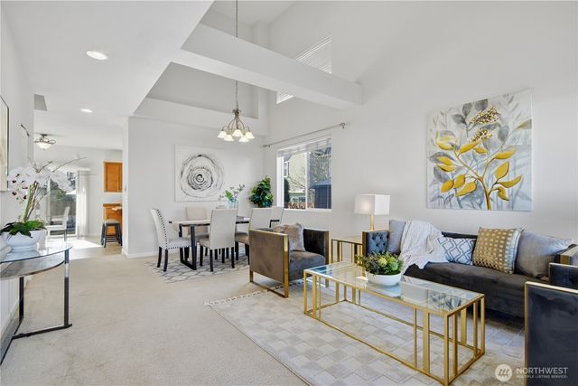 5025 S 215th st, Kent, WA 98032