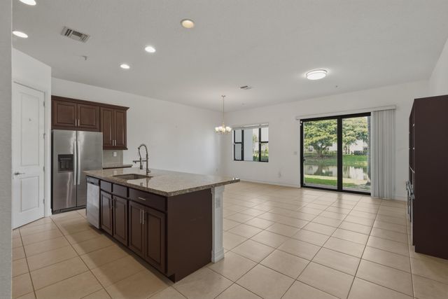 11562 SW 13th Lane, Pembroke Pines, FL 33025