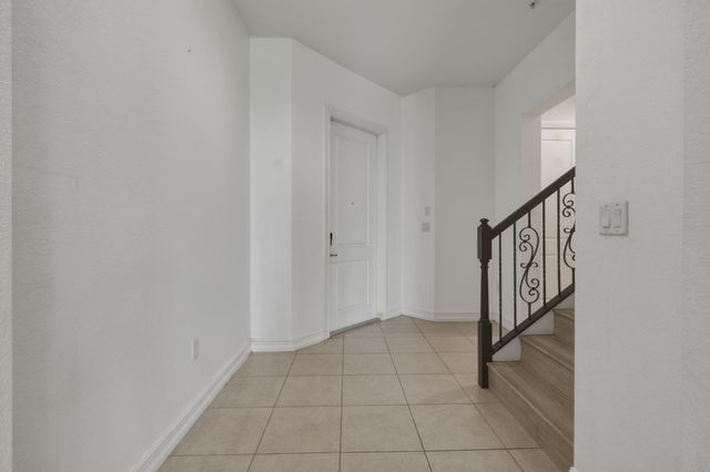 11562 SW 13th Lane, Pembroke Pines, FL 33025