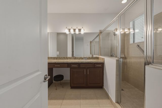 11562 SW 13th Lane, Pembroke Pines, FL 33025