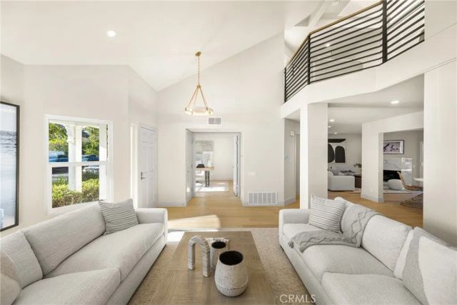 11 Thunder Trail 6, Irvine, CA 92614