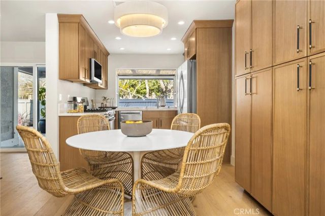 11 Thunder Trail 6, Irvine, CA 92614